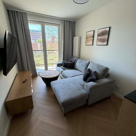 Apartament Vis A Vis *